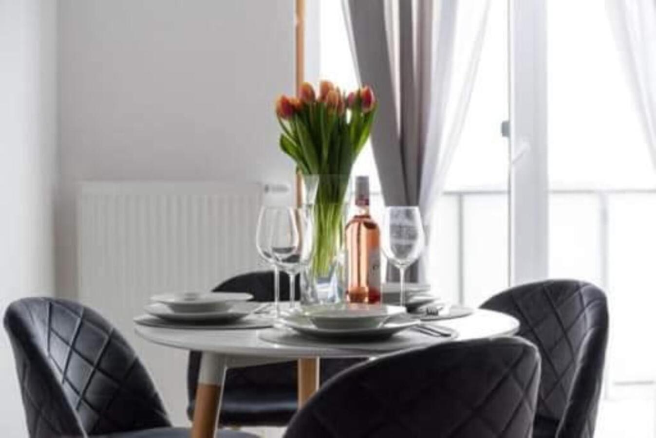 Apartament Nikola Гданьск Экстерьер фото